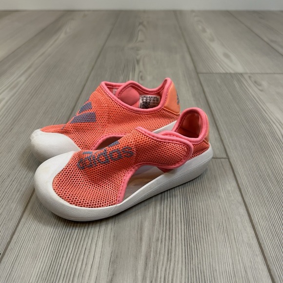 ADIDAS Size 8 ALTAVENTURE 2.0 KIDS SWIM SANDALS MODEL GV7809 - Picture 1 of 8